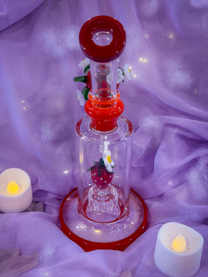 🍓 Strawberry Patch Bong