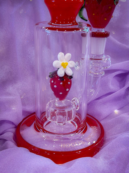 🍓 Strawberry Patch Bong