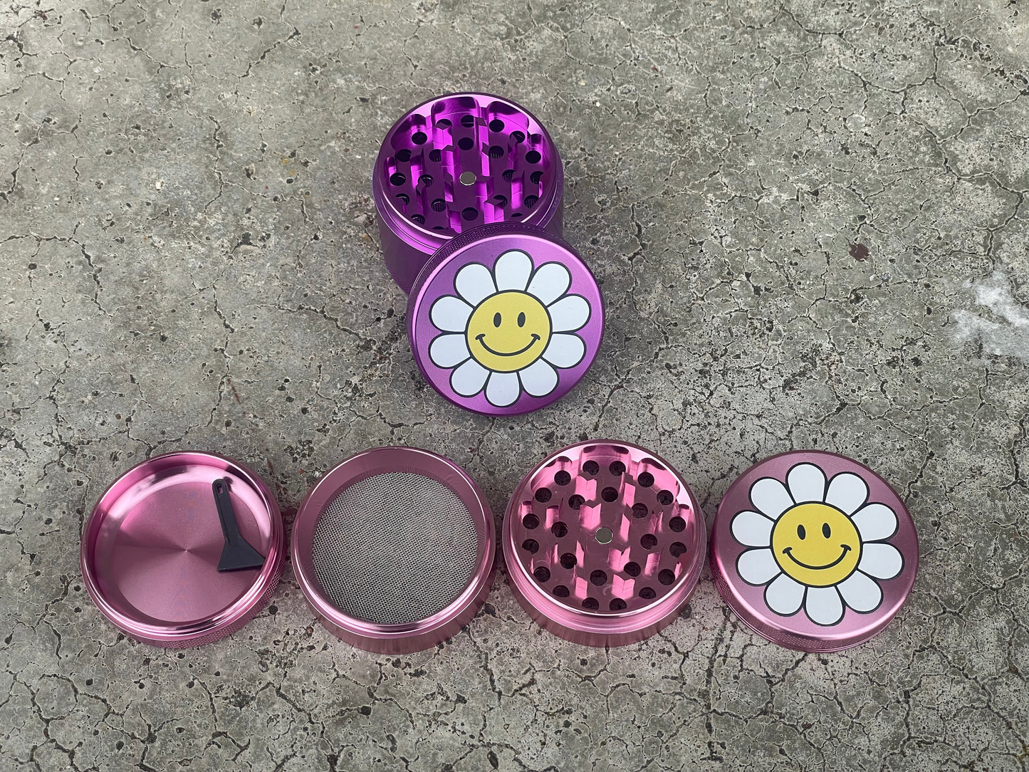 Daisy Grinder