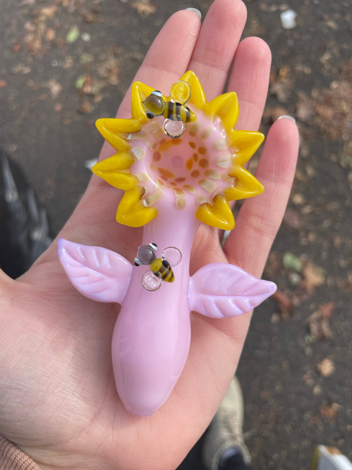 Pink Sunflower & Bees Pipe