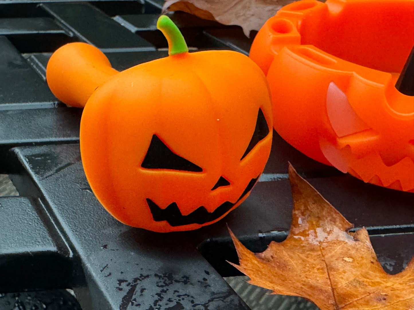 Pumpkin Unbreakable Pipe